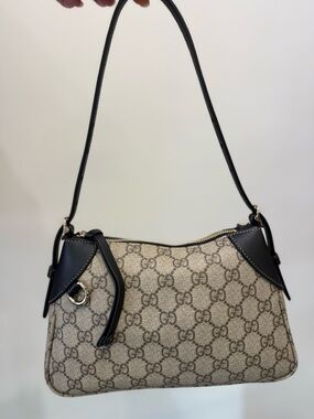 NWT Gucci Brown Monogram Shoulder Bag with Black Trim